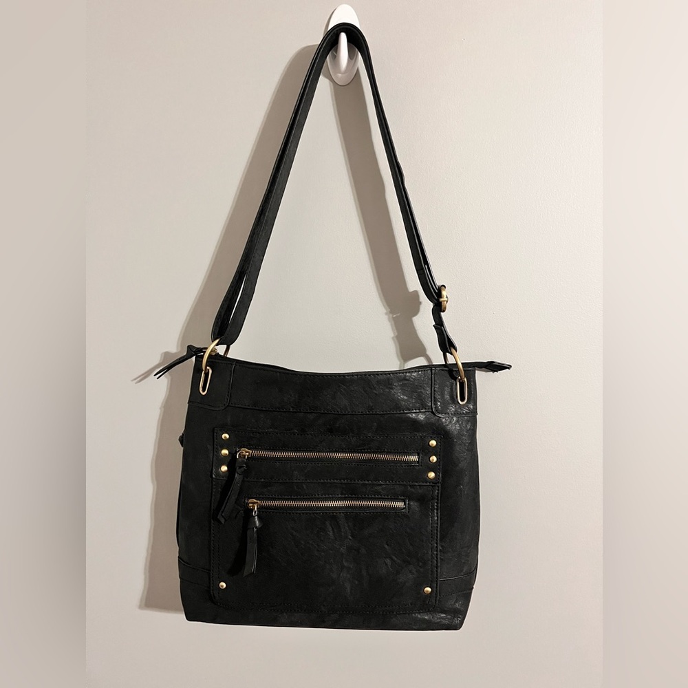 Bueno Black Leather Shoulder Bag